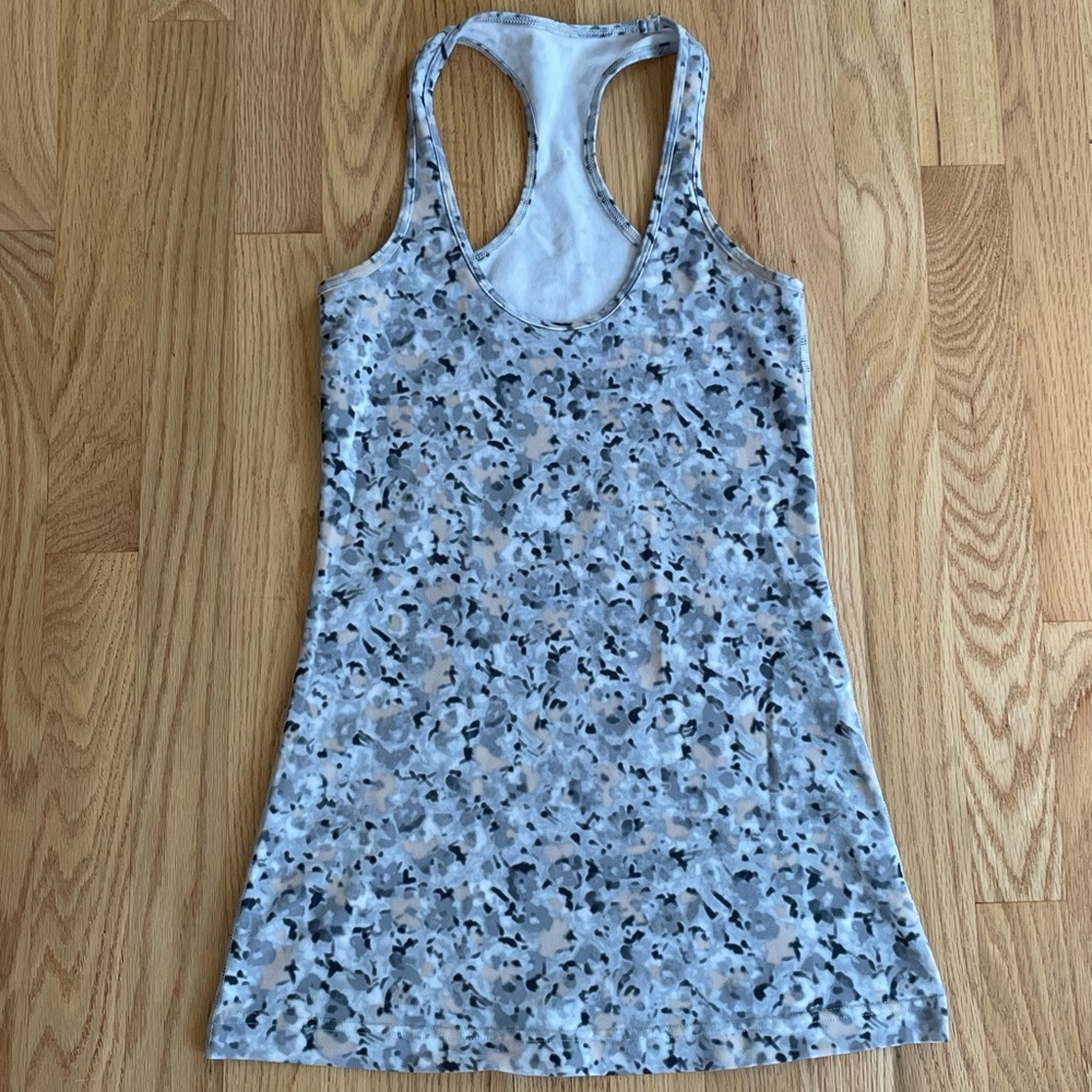 Lululemon Racerback Tank Size 6